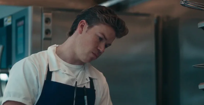 Медведь сезон 4 серия 8